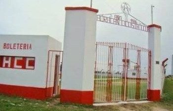 UN FUTBOLISTA FUE DETENIDO LUEGO DE AGREDIR AL RIVAL