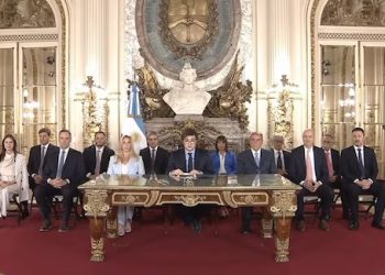 MILEI ANUNCIÓ QUE ELIMINARÁ EL 90% DE LOS IMPUESTOS NACIONALES Y LEVANTARÁ EL CEPO EN 2025