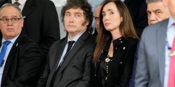 JAVIER MILEI APUNTO CONTRA VILLARRUEL Y ASEGURO QUE LA SESIÓN DEL SENADO QUE ECHÓ A KUEIDER ES «INVÁLIDA»