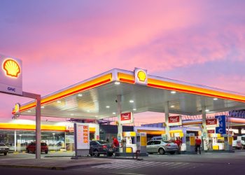 UN HOMBRE FUE DETENIDO EN UNA ESTACIÓN DE SERVICIO