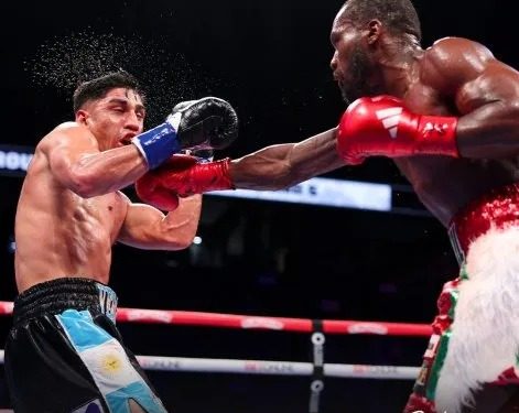 DEBUT INTERNACIONAL Y DERROTA POR KNOCKOUT TÉCNICO PARA «TIFÓN» VERGARA