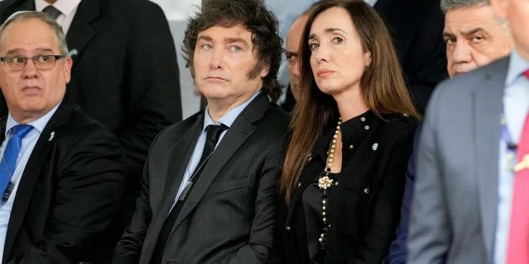 VILLARRUEL RESPONDIÓ LAS CRÍTICAS DE JAVIER MILEI POR LOS SUELDOS EN EL SENADO
