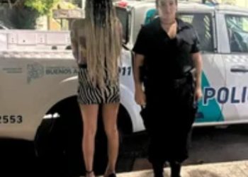 ATACÓ CON UN CUCHILLO A SU PAREJA Y A UN HOMBRE QUE INTENTÓ SEPARAR