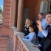 PALERMO VISITO AL PRESIDENTE, JAVIER MILEI, Y SALIÓ AL BALCON DE LA CASA ROSADA