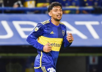 NEGOCIACIÓN RELÁMPAGO: VERÓN LE ROBO UNA FIGURA A JUAN ROMÁN RIQUELME