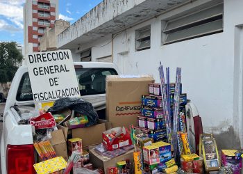 SECUESTRAN PIROTECNIA PARA LA VENTA ILEGAL EN DISTINTOS PUNTOS DE LA CIUDAD