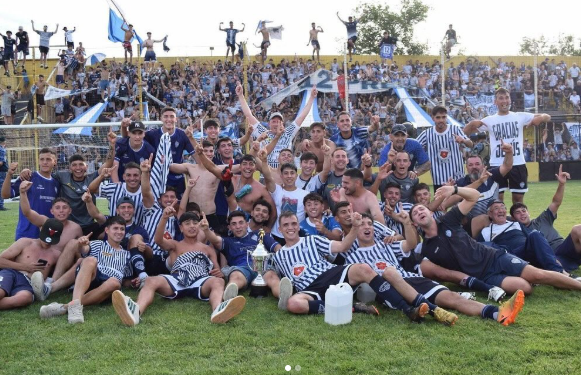 CORREA: «ESTE GRUPO TRABAJÓ MUCHO Y ES EL MERECIDO GANADOR DEL TORNEO Y DEL ASCENSO»