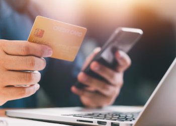 NUEVO DÓLAR TURISTA: CUÁL SERÁ EL PRECIO DE LA DIVISA DESDE EL LUNES TRAS EL FIN DEL IMPUESTO PAÍS