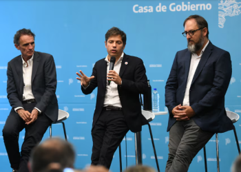 KICILLOF RECURRIRÁ A LA CORTE PARA QUE LOS MUNICIPIOS SIGAN COBRANDO TASAS LOCALES EN LAS BOLETAS DE LUZ