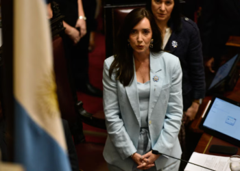 SUSPENDIERON SIN GOCE DE SUELDO A SEIS EMPLEADOS DEL SENADO POR MIRAR UNA PELÍCULA EN HORARIO LABORAL