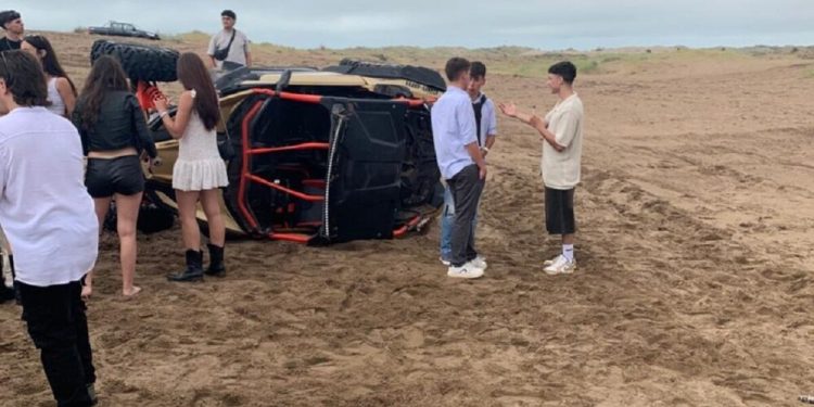 LUEGO DE UNA DISCUSIÓN POR LA MÚSICA, UN CONDUCTOR ATROPELLO A TRES PERSONAS Y SE DIO A LA FUGA EN MONTE HERMOSO