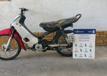 MANEJABA UNA MOTO SIN DOCUMENTACIÓN Y LE ENCONTRARON COCAÍNA