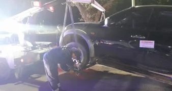 FUE DETENIDO UN CONDUCTOR QUE MANEJABA EBRIO QUE CHOCÓ Y SE DIO A LA FUGA