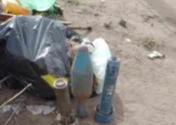 HALLARON MATERIAL EXPLOSIVO EN LA VIA PÚBLICA