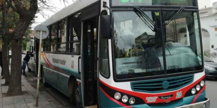 LAS LÍNEAS 502 Y 514 CAMBIARAN SUS RECORRIDOS POR LOS CORTES DE CALLE