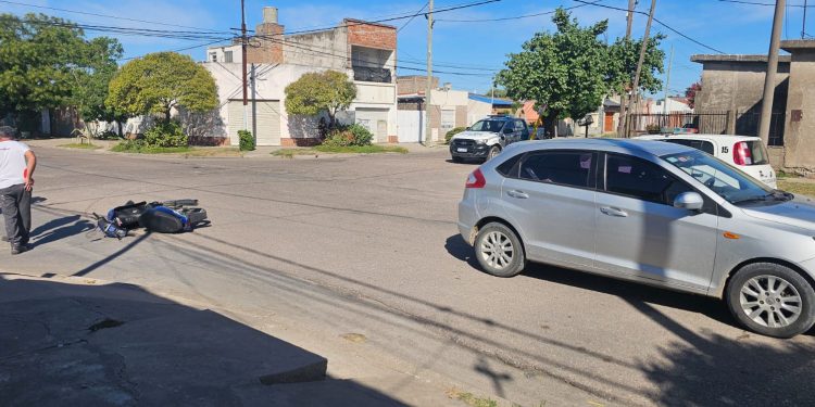 UN PEATÓN ATROPELLADO Y DOS MOTOCICLISTAS HERIDOS, EN UN LUNES COMPLICADO EN EL TRANSITO DE BAHÍA