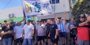 GUIÑAZÚ: «ESTÁN EN JUEGO MÁS DE 200 PUESTOS DE TRABAJO»