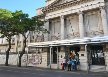 CANO: «SE ESTÁ HACIENDO UNA INVERSIÓN MUY IMPORTANTE PARA UN EDIFICIO EMBLEMÁTICO»