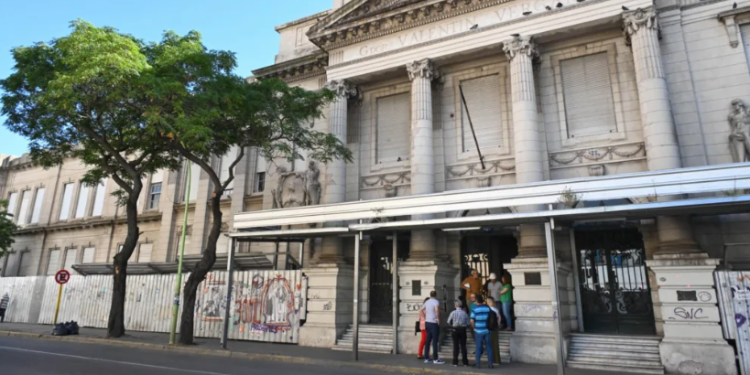 CANO: «SE ESTÁ HACIENDO UNA INVERSIÓN MUY IMPORTANTE PARA UN EDIFICIO EMBLEMÁTICO»