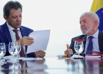 ALERTAN SOBRE LA PROFUNDIDAD DE LA CRISIS BRASILEÑA Y SU IMPACTO SOBRE LA ARGENTINA