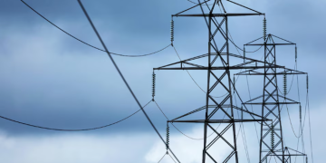 EL GOBIERNO DESREGULÓ EL MERCADO ELÉCTRICO