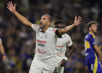 BOCA PERDIÓ POR PENALES CONTRA ALIANZA LIMA Y QUEDÓ ELIMINADO DE LA COPA LIBERTADORES