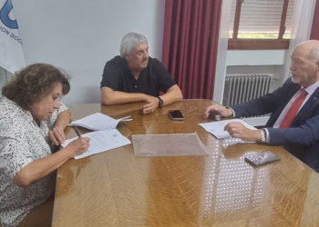 LOS GREMIOS DOCENTES DE LA CGT ALERTAN SOBRE UN CONFLICTO SALARIAL A POCO DEL INICIO DE LAS CLASES