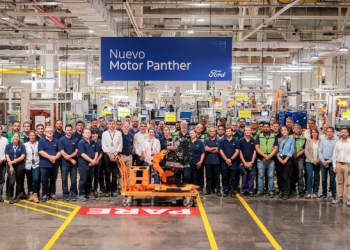 FORD COMENZARÁ A FABRICAR SU SEGUNDO MOTOR EN ARGENTINA Y AUMENTARÁ UN 15% LA PRODUCCIÓN PARA 2025