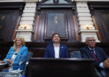KICILLOF DEJA LA SUSPENSIÓN DE LAS PASO EN MANOS DE LA LEGISLATURA
