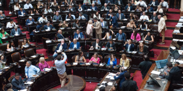 MILEI CREE QUE EL SENADO APROBARÁ LA SUSPENSIÓN DE LAS PASO Y EL GOBIERNO MIRA CON ATENCIÓN FICHA LIMPIA