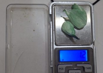 INGRESÓ A LA CASA DE SU EXPAREJA Y LO ARRESTARON CON DROGA EN SU PODER