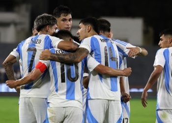 EN EL SUDAMERICANO SUB 20 ARGENTINA GOLEO A URUGUAY
