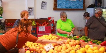 EL MERCADO DEL PUERTO REABRE SUS PUERTAS