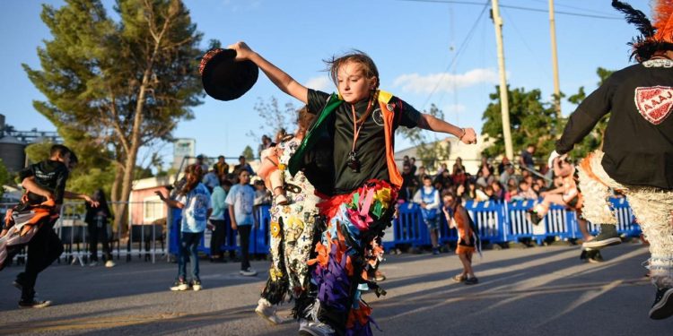 CARNAVAL EN EL PUERTO