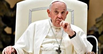 NUEVO PARTE MÉDICO DEL PAPA FRANCISCO, LOS EXÁMENES MOSTRARON UNA LEVE MEJORÍA DE SU NEUMONÍA