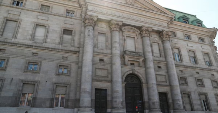 POR DECRETO, MILEI TRANSFORMÓ EL BANCO NACIÓN EN UNA SOCIEDAD ANÓNIMA
