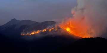EL GOBIERNO DIO DETALLES DEL OPERATIVO CONTRA EL FUEGO EN LA PATAGONIA