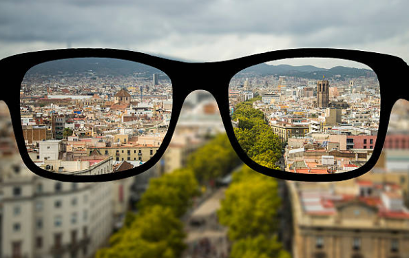 BORELLI: «EN EL 2050 SE ESPERA QUE EL 50% DE LA POBLACIÓN DE LATINOAMÉRICA SEA MIOPE»