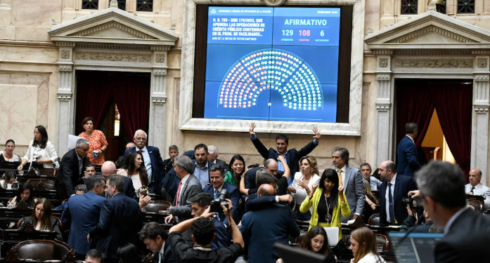 LA CÁMARA DE DIPUTADOS OFICIALIZÓ LA VALIDEZ DEL ACUERDO DEL GOBIERNO CON EL FONDO MONETARIO INTERNACIONAL