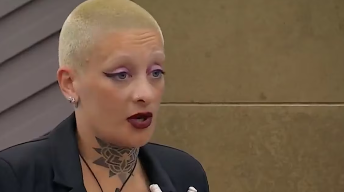 A DÍAS DE HABER ENTRADO, FURIA ABANDONÓ LA CASA DE GRAN HERMANO