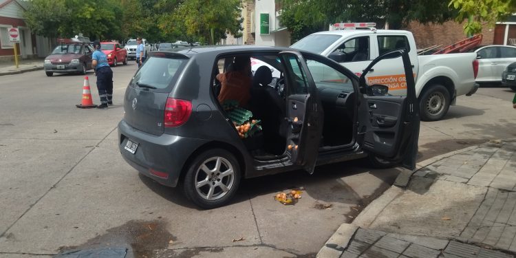 DOS NENAS FUERON HOSPITALIZADAS LUEGO DE CAER DE UNA MOTO