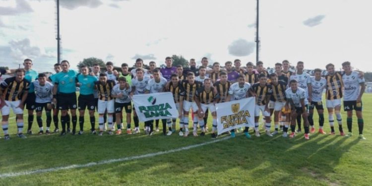 A VILLA MITRE LE EMPATARON EL PARTIDO EN LOS MINUTOS FINALES