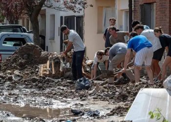 EL MUNICIPIO CONFIRMÓ QUE YA NO QUEDAN PERSONAS EVACUADAS Y QUE LOS COLECTIVOS VUELVEN A SU HORARIO NORMAL