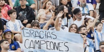 LA SELECCIÓN LE GANÓ 2 A 0 A LA SUB 20 A BENEFICIO DEL HOSPITAL PENNA