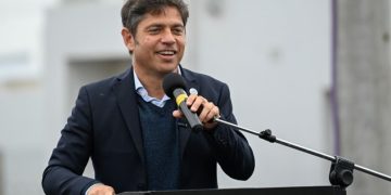 KICILLOF ENTREGÓ VIVIENDAS EN TORNQUIST