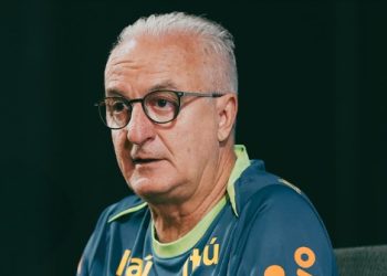 LUEGO DE LA DERROTA ANTE ARGENTINA, LA CONFEDERACIÓN DE BRASIL ECHÓ A BORIVAL JÚNIOR