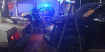 ALCOHOLIZADO CHOCÓ CONTRA UN AUTO ESTACIONADO