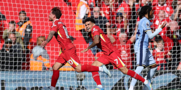 CON UN GOLAZO DE MAC ALLISTER, LIVERPOOL SE CONSAGRÓ CAMPEÓN DE LA PREMIER LEAGUE