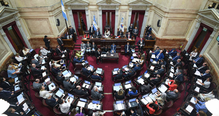 EL SENADO REALIZARÁ ESTE JUEVES UNA SESIÓN EN HOMENAJE AL PAPA FRANCISCO