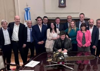 EL GOBIERNO TIENE LISTO UN DNU PARA ELIMINAR 24 ORGANISMOS Y FUSIONAR MÁS DE 15 ÁREAS ESTATALES